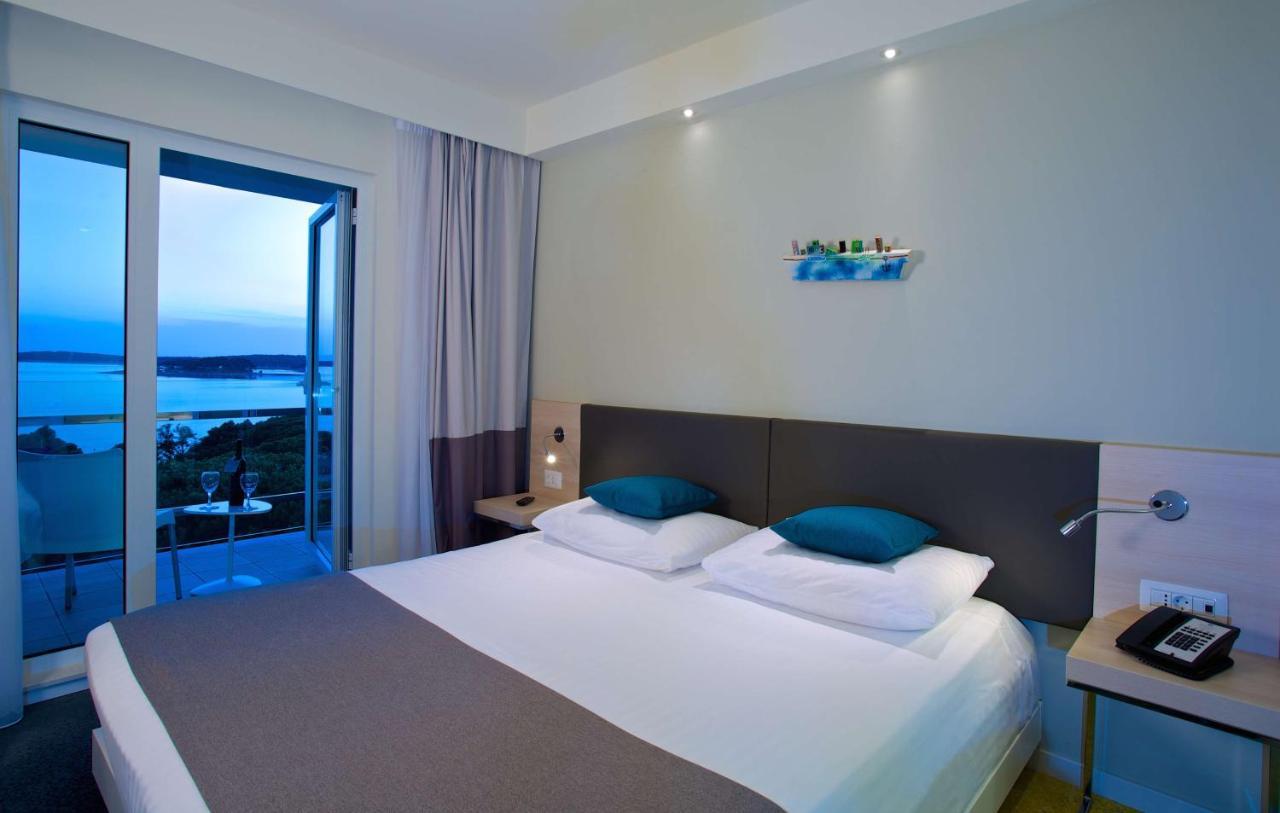 Park Plaza Belvedere 메덜린 외부 사진